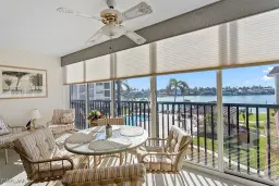 Picture of 222 Harbour Dr 314, Naples, FL 34103