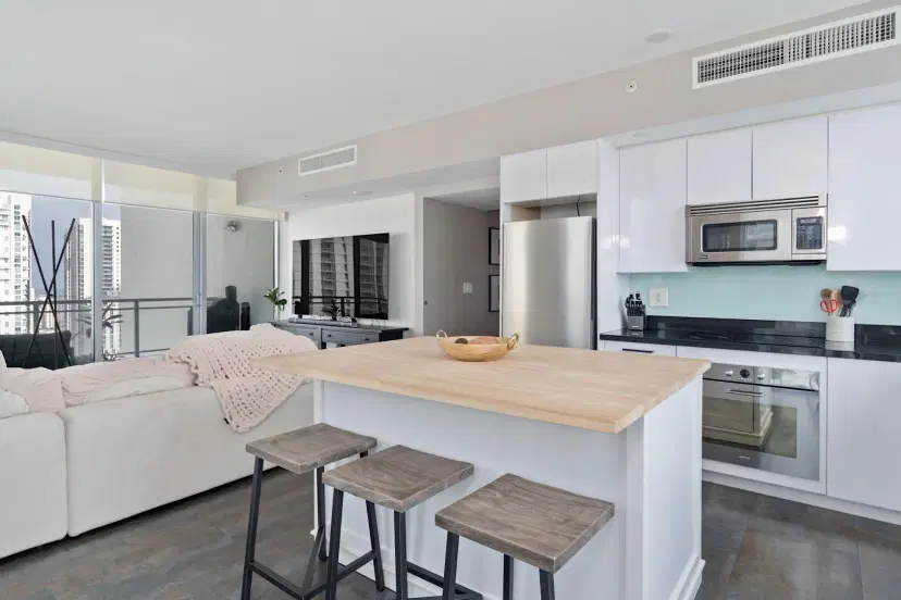 Picture of 92 SW 3Rd Street 3110, Miami FL 33130