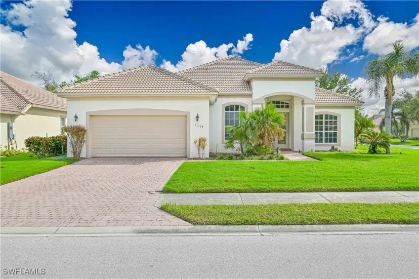 Picture of 11124 Sea Tropic Ln, Fort Myers FL 33908