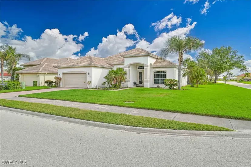 Picture of 11124 Sea Tropic Ln, Fort Myers FL 33908