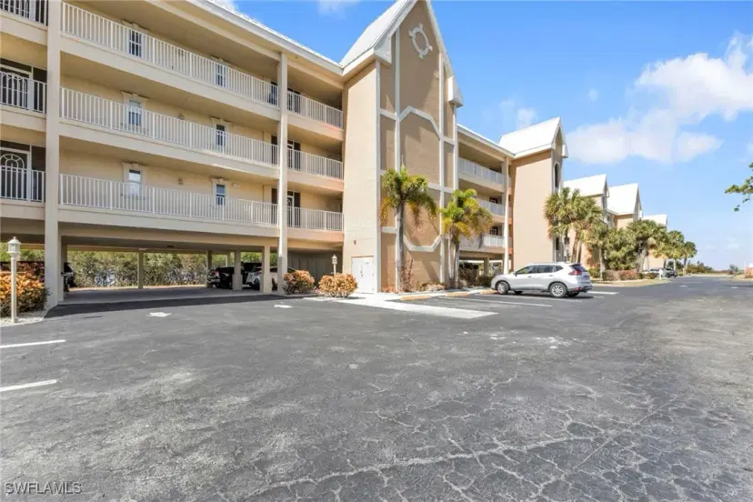 Picture of 101 N Marion Ct 122, Punta Gorda FL 33950