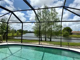 Picture of 9567 Dunkirk Dr, Fort Myers, FL 33919