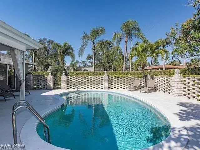 Picture of 1175 Sandpiper St, Naples FL 34102