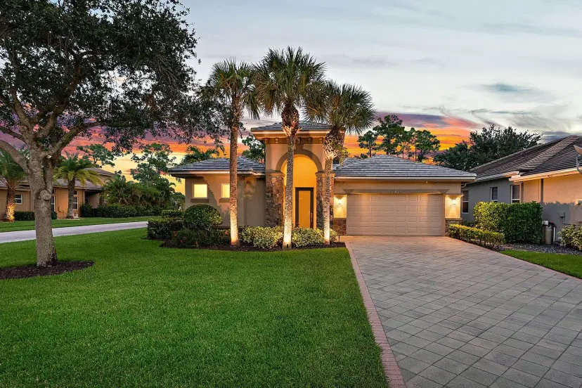 Picture of 11219 Osprey Lake Lane, Palm Beach Gardens FL 33412