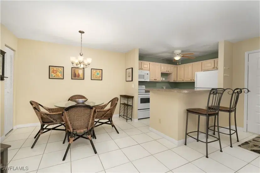 Picture of 14900 Summerlin Woods Dr 1, Fort Myers FL 33919