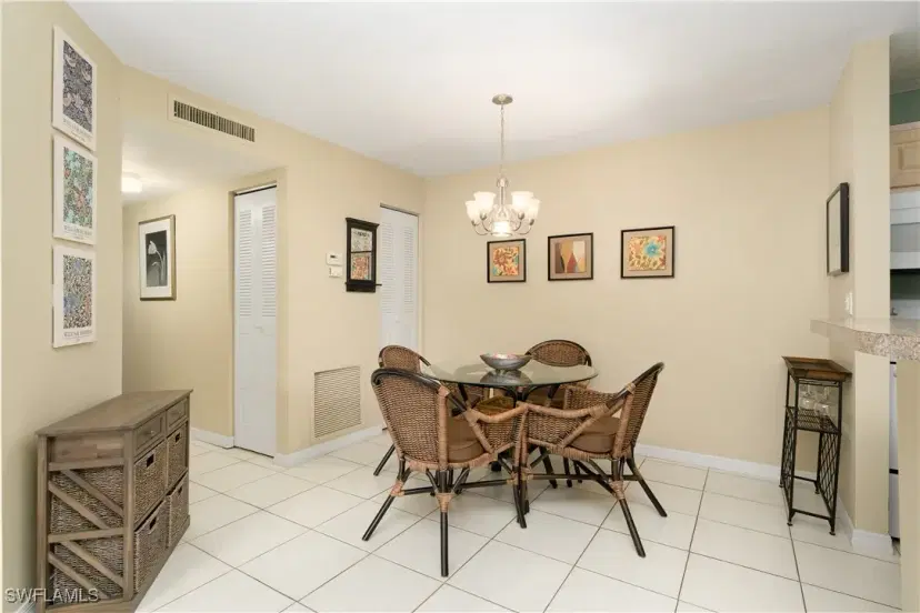 Picture of 14900 Summerlin Woods Dr 1, Fort Myers FL 33919