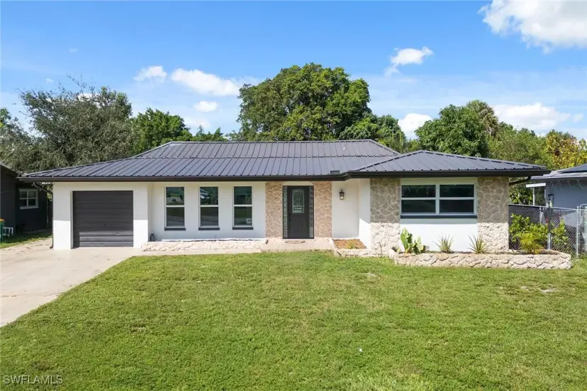 Picture of 2185 41St Ter Sw, Naples FL 34116