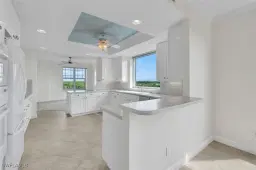 Picture of 425 Cove Tower Dr 701, Naples, FL 34110