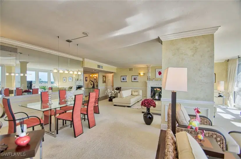 Picture of 4031 Gulf Shore Blvd N 8E, Naples FL 34103