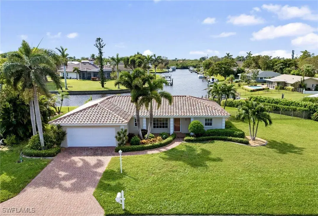 Picture of 1346 Whiskey Creek Dr, Fort Myers, FL 33919