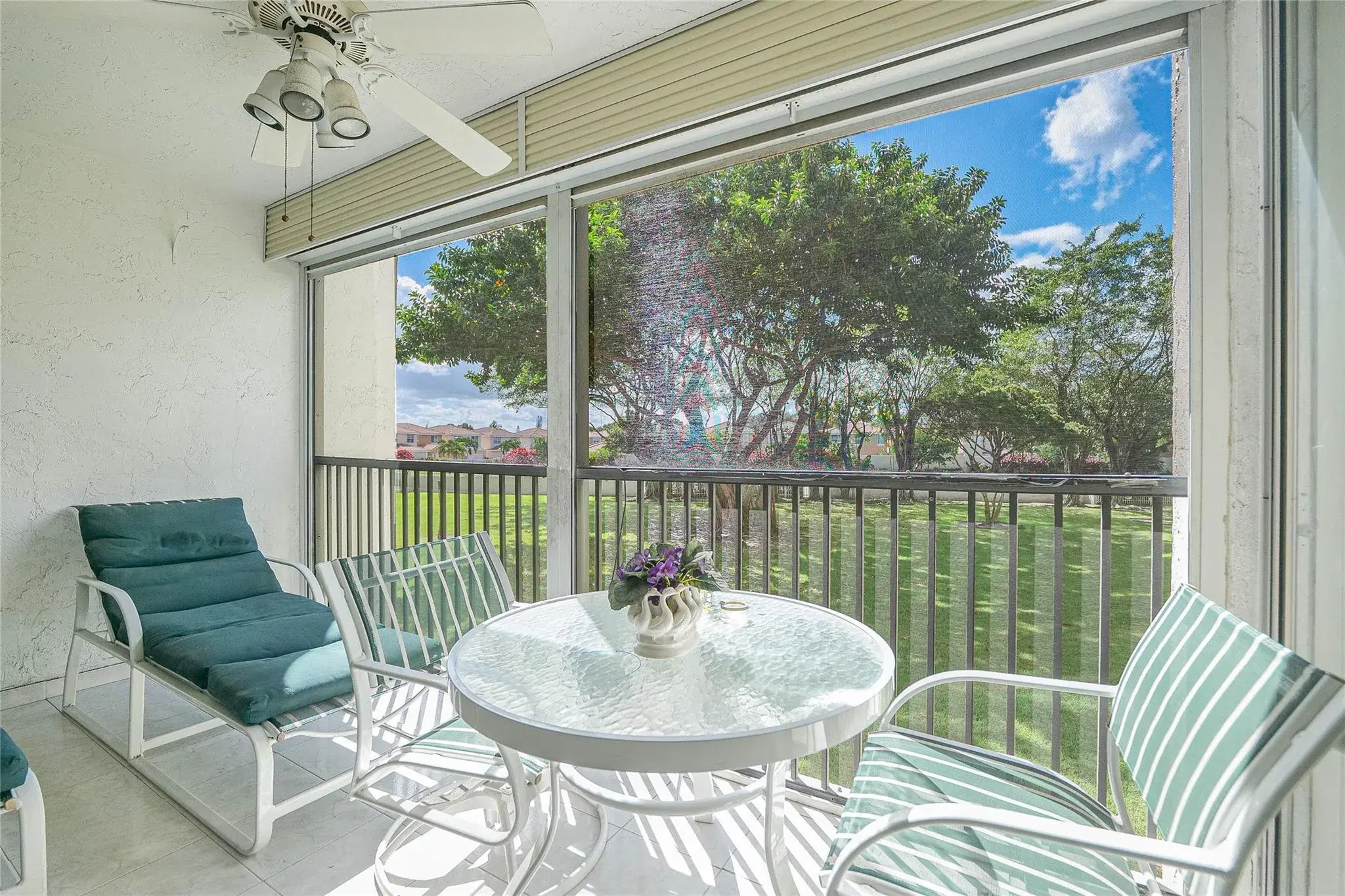 Picture of 3910 Inverrary Blvd 203-B, Lauderhill, FL 33319