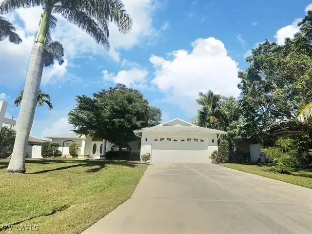 Picture of 609 SE 23Rd St, Cape Coral FL 33990