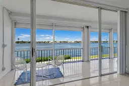 Picture of 2180 Ibis Isle Road 9, Palm Beach, FL 33480