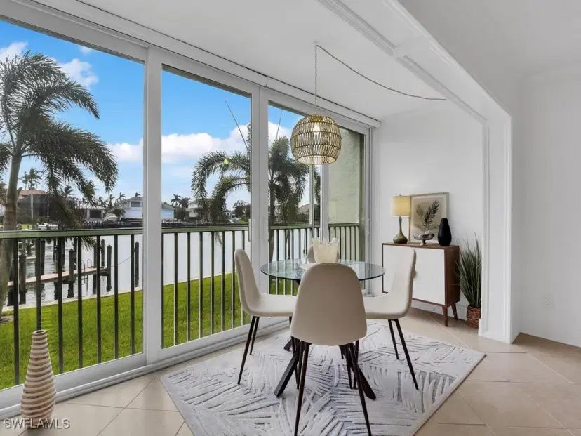 Picture of 300 Park Shore Dr 1A, Naples FL 34103
