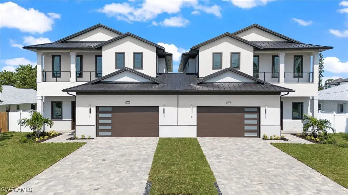 Picture of 821 99Th Ave N 2, Naples, FL 34108