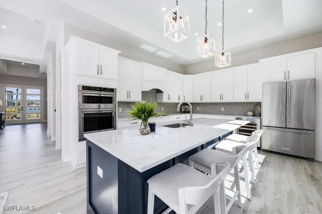 Picture of 108 Pago Pago Dr W, Naples, FL 34113