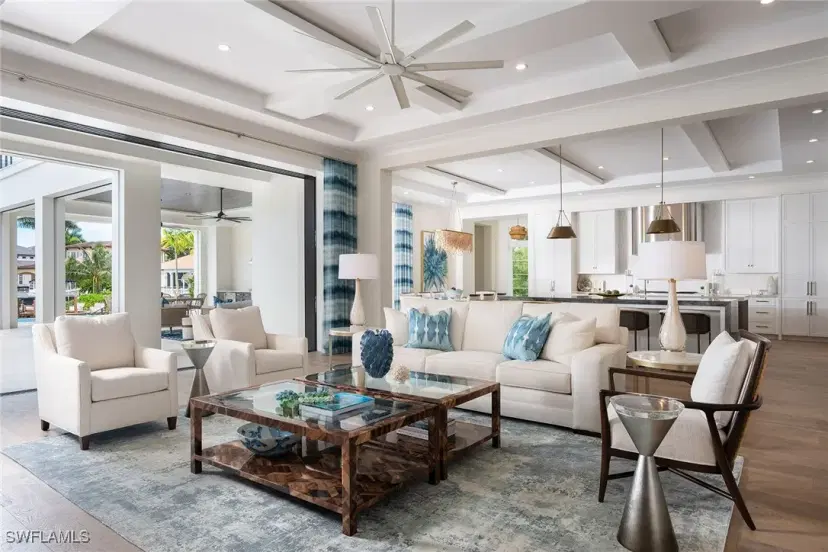 Picture of 371 Hawser Ln, Naples FL 34102