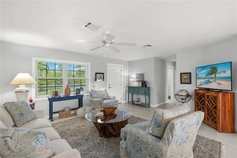Picture of 3307 Manatee Dr, St. James City FL 33956