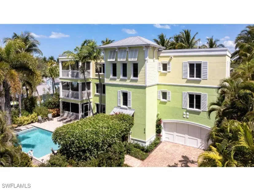 Picture of 370 11Th Ave S 2, Naples FL 34102