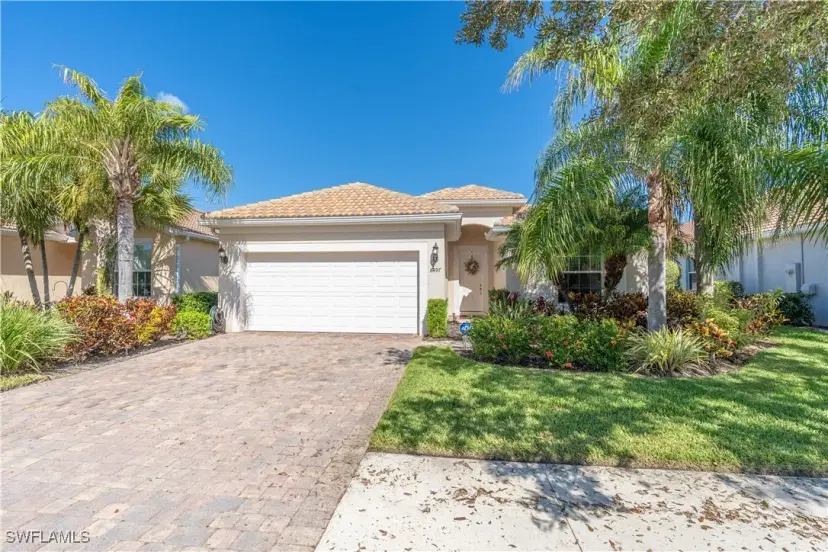 Picture of 8497 Benelli Ct, Naples FL 34114