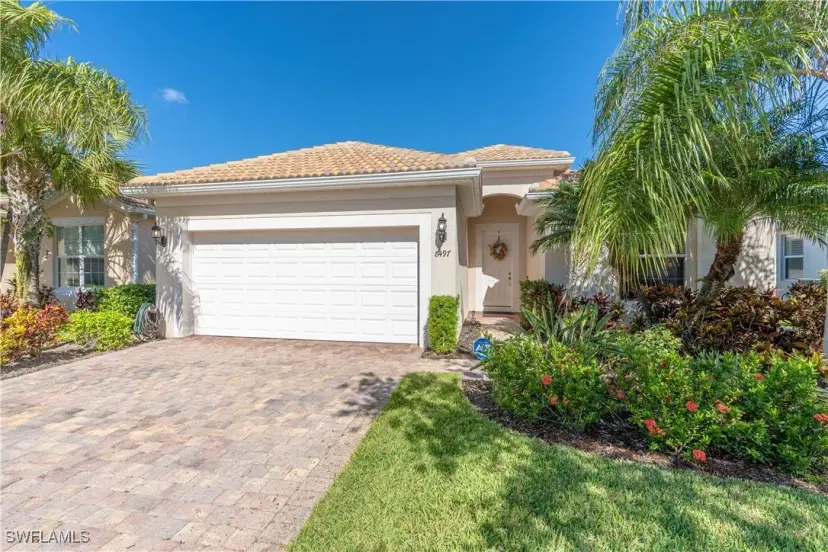 Picture of 8497 Benelli Ct, Naples FL 34114