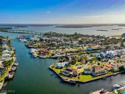 Picture of 867 Chestnut Ct, Marco Island, FL 34145