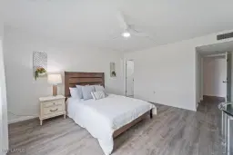 Picture of 307 Goodlette-Frank Rd S 202B, Naples, FL 34102