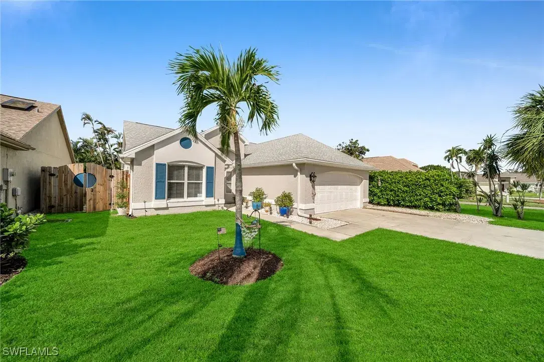 Picture of 15069 Cloverdale Dr, Fort Myers, FL 33919