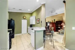 Picture of 1664 Tarpon Bay Dr S 7-203, Naples, FL 34119