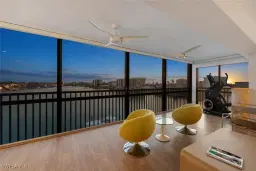Picture of 222 Harbour Dr 503, Naples, FL 34103