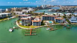 Picture of 222 Harbour Dr 503, Naples, FL 34103