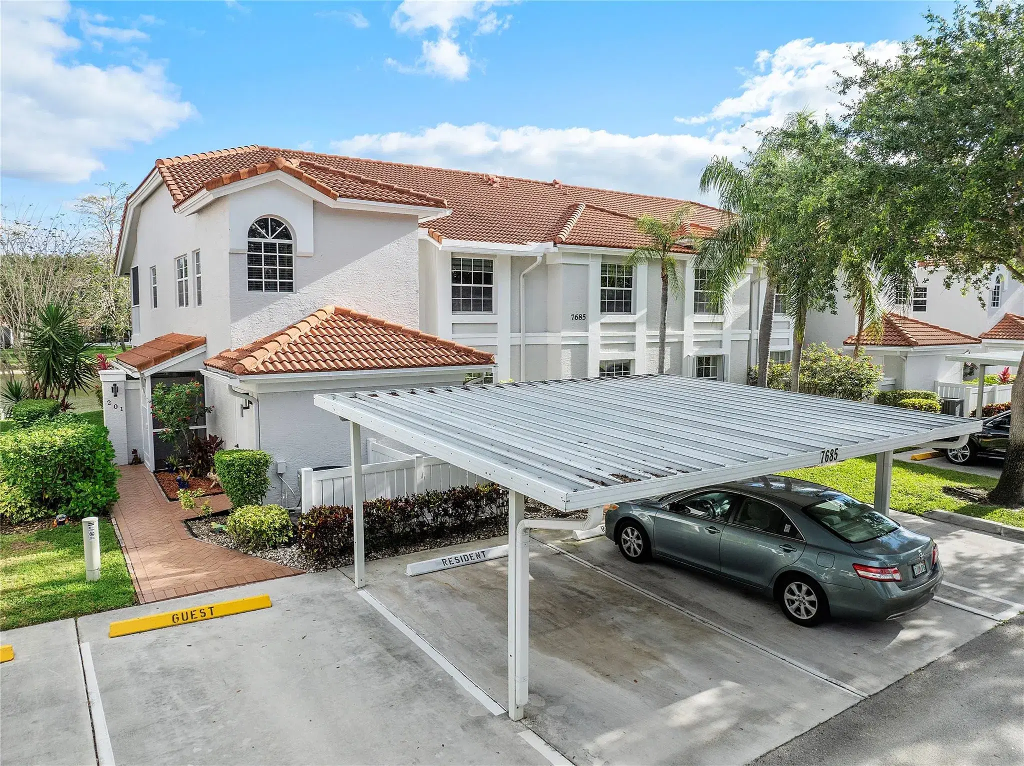 Picture of 7685 Springwater Pl 201, Boynton Beach, FL 33437
