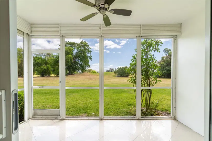 Picture of 3300 N Palm Aire Dr 102, Pompano Beach FL 33069