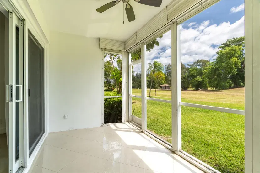Picture of 3300 N Palm Aire Dr 102, Pompano Beach FL 33069