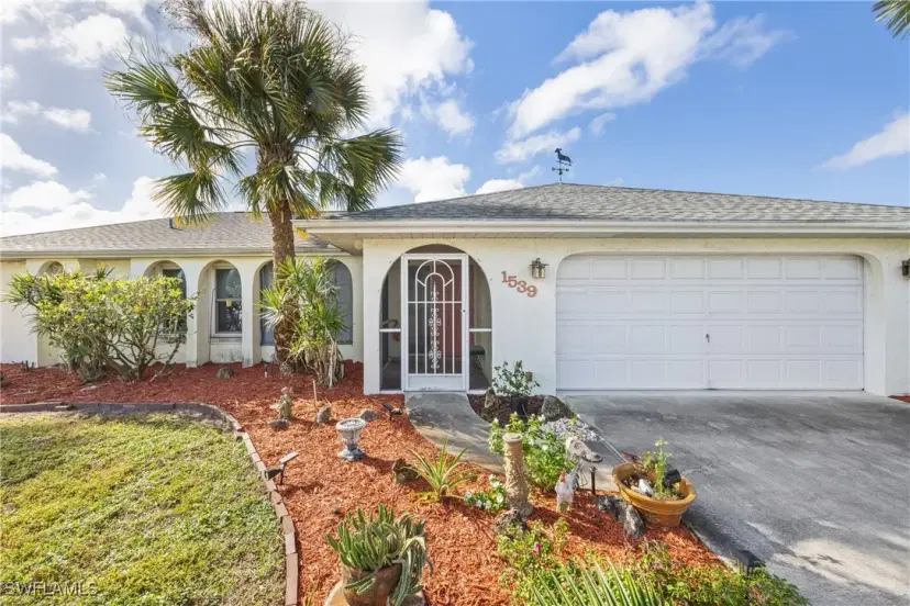 Picture of 1539 Canal St, Lehigh Acres FL 33936