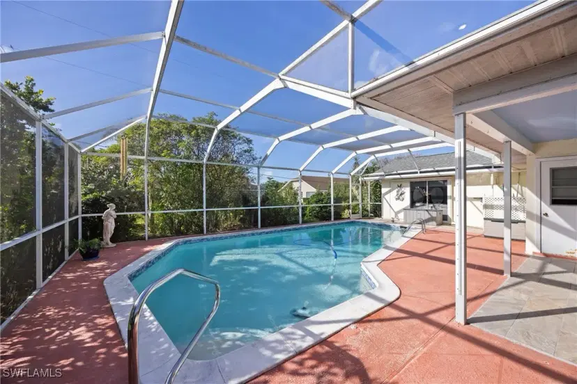 Picture of 1539 Canal St, Lehigh Acres FL 33936