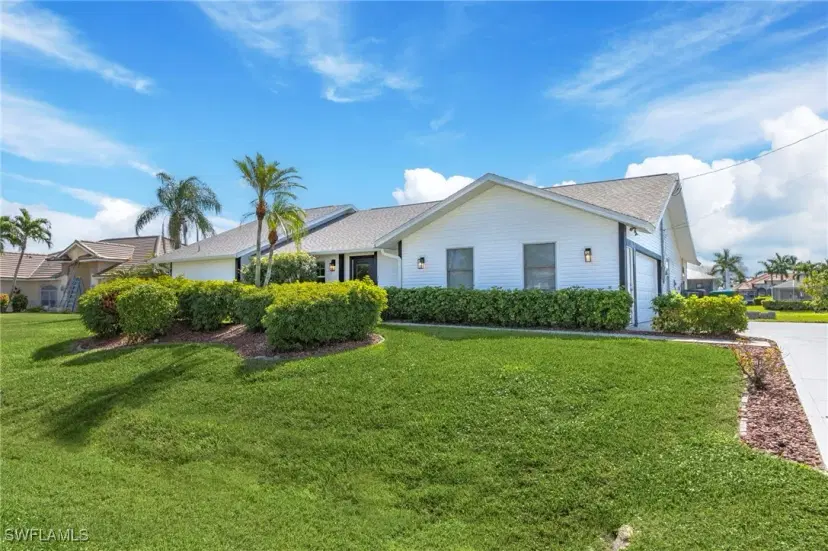 Picture of 2914 SW 38Th St, Cape Coral FL 33914