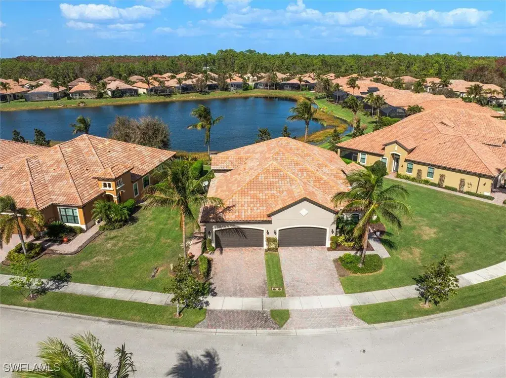 Picture of 9158 Isla Bella Cir, Bonita Springs, FL 34135