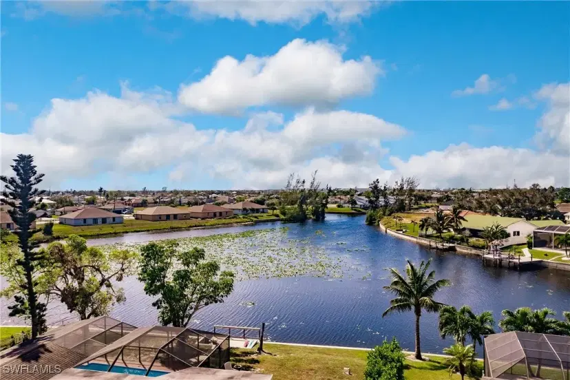 Picture of 3042 SW 10Th Pl, Cape Coral FL 33914