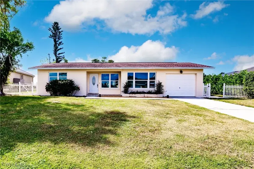 Picture of 3042 SW 10Th Pl, Cape Coral FL 33914