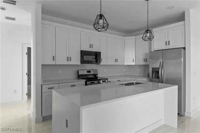 Picture of 125 NW 18Th Ave, Cape Coral FL 33993