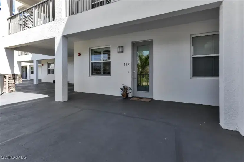 Picture of 1425 Park Beach Cir 127, Punta Gorda FL 33950