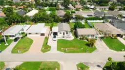 Picture of 759 100Th Ave N, Naples, FL 34108