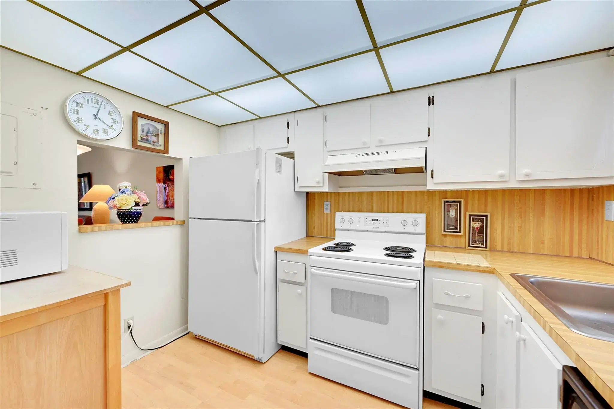 Picture of 9621 Sunrise Lakes Blvd 301, Sunrise, FL 33322