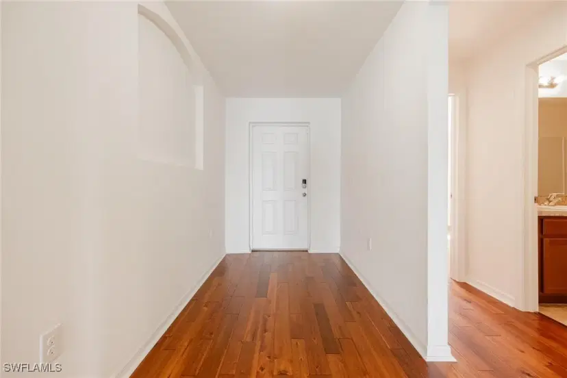 Picture of 715 Morningview Ct, Lehigh Acres FL 33974
