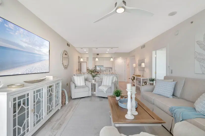 Picture of 700 E Boynton Beach Boulevard 1204, Boynton Beach FL 33435