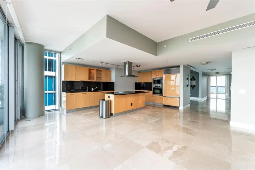 Picture of 6899 Collins Ave 2707, Miami Beach FL 33141