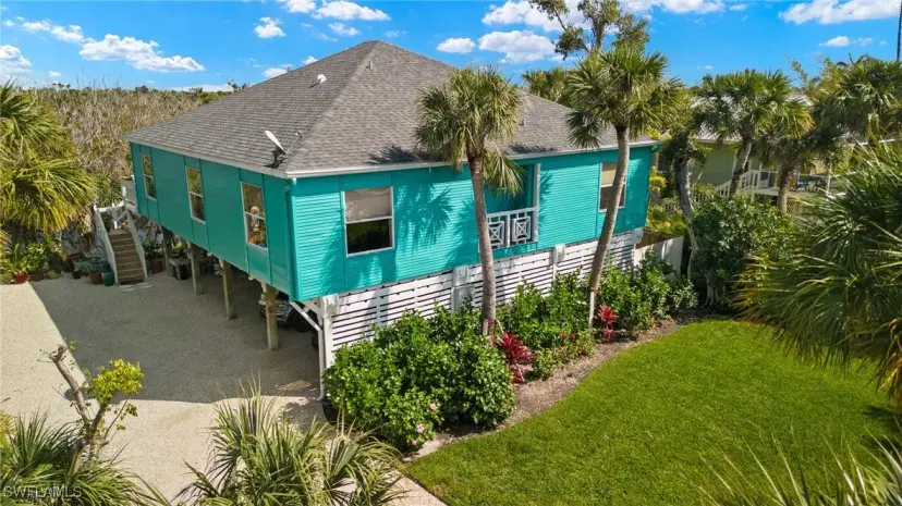 Picture of 838-840 Rabbit Rd, Sanibel FL 33957