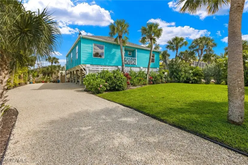 Picture of 838-840 Rabbit Rd, Sanibel FL 33957