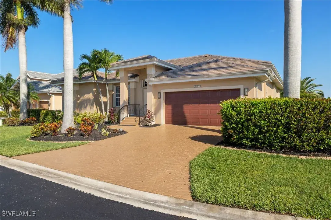 Picture of 8333 Southwind Bay Cir, Fort Myers, FL 33908